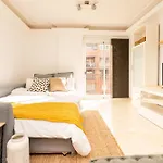 Profithome-punta Larga Candelaria