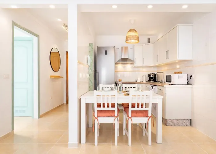 Profithome-punta Larga * Candelaria