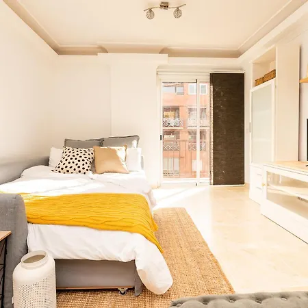 Profithome-punta Larga Candelaria